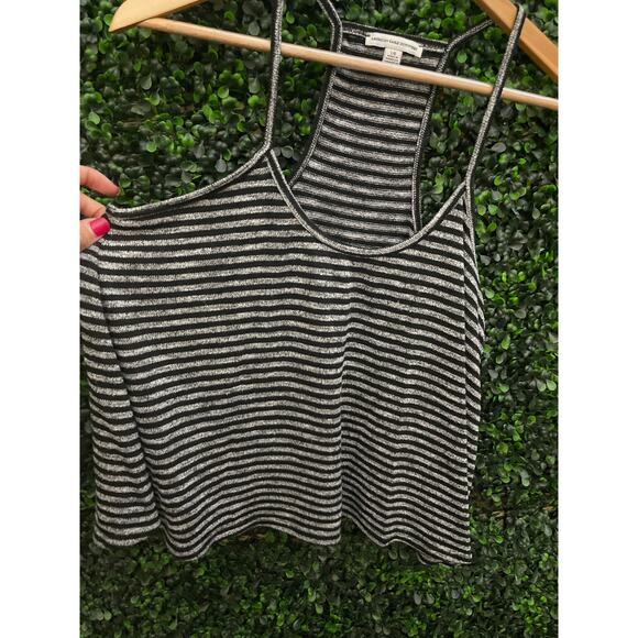 American Eagle Outfitters, Crop Top, Razer Back, Size L - Picture 3 of 5